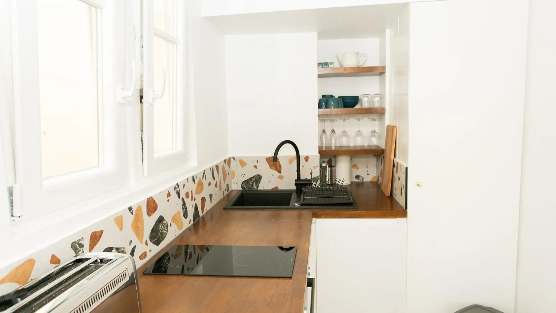 Ile Saint-Louis - Cityapartmentstay Paris 0*,  France